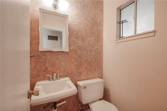 7121 NW Chapel Woods Lane — photo 11