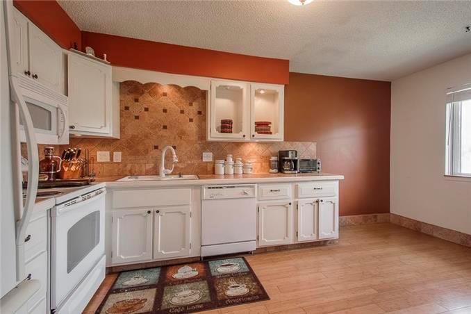 7121 NW Chapel Woods Lane — photo 12