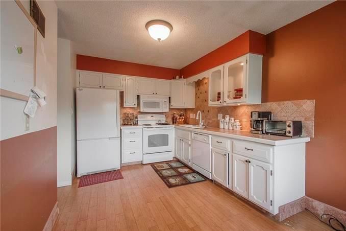 7121 NW Chapel Woods Lane — photo 13