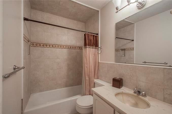 7121 NW Chapel Woods Lane — photo 19