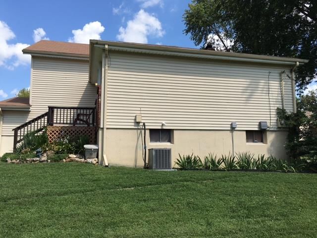 1227 W SHERIDAN Street — photo 7