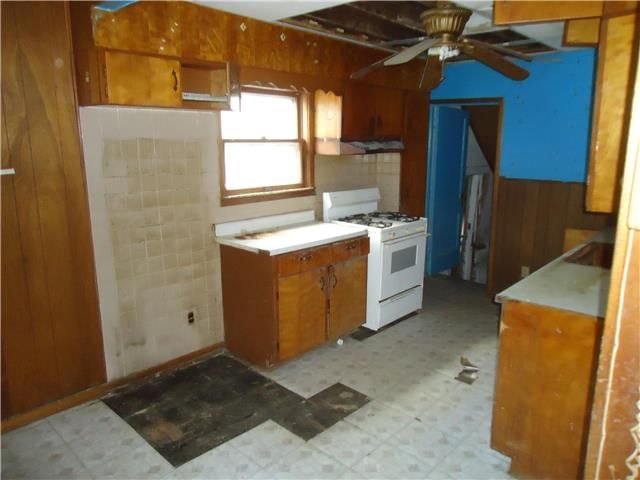 3420 BALES Avenue — photo 5