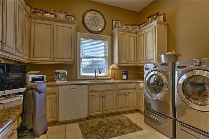 1720 NE Blue Heron Drive — photo 14