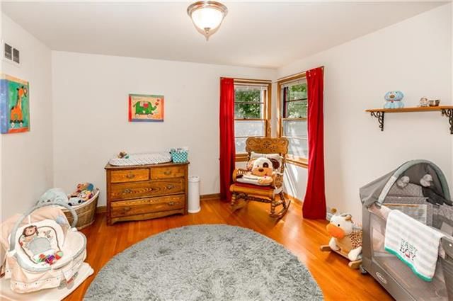 5610 Beverly Avenue — photo 14