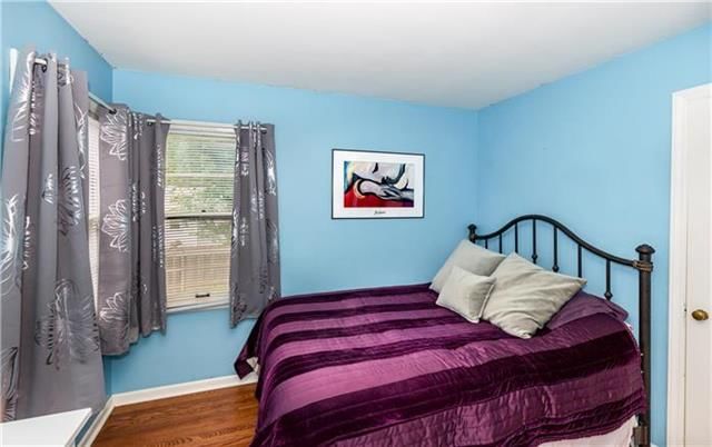 5610 Beverly Avenue — photo 9