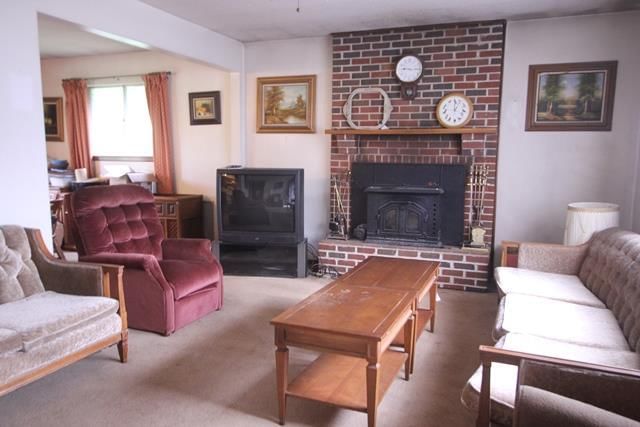 8230 N Kenwood Avenue — photo 6