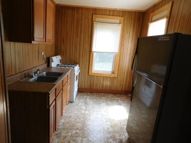 105 S College Avenue — photo 10