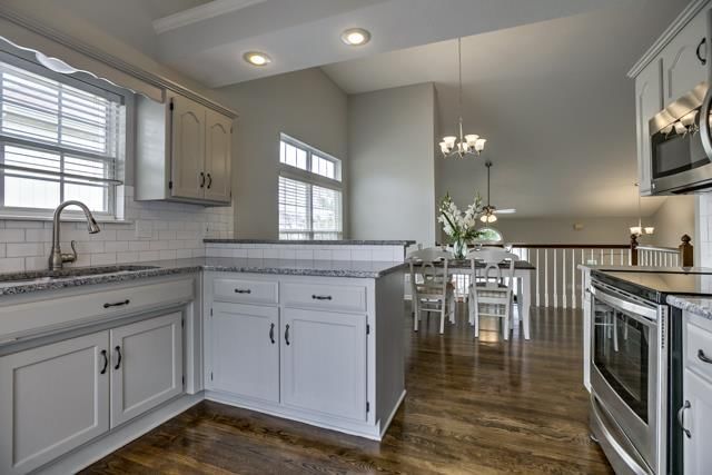 5404 NE Sunshine Drive — photo 11
