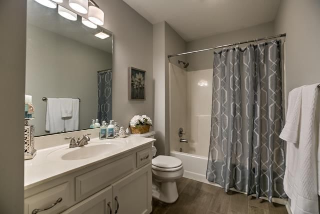 5404 NE Sunshine Drive — photo 18