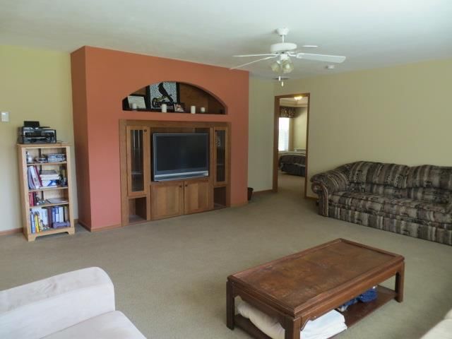 3015 Maid Marion Lane — photo 5
