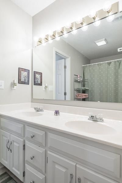 5939 W 152 Terrace — photo 14
