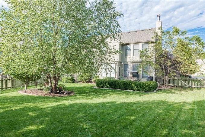 5939 W 152 Terrace — photo 20