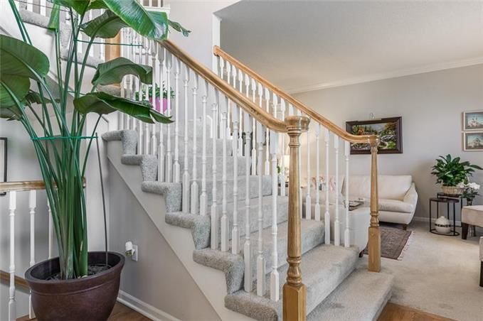 5939 W 152 Terrace — photo 7