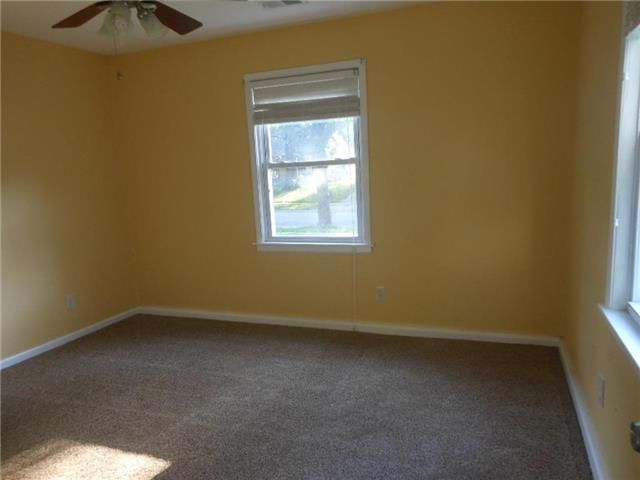 8040 PARK Avenue — photo 9