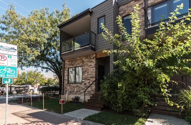 401 WYANDOTTE Street — photo 3