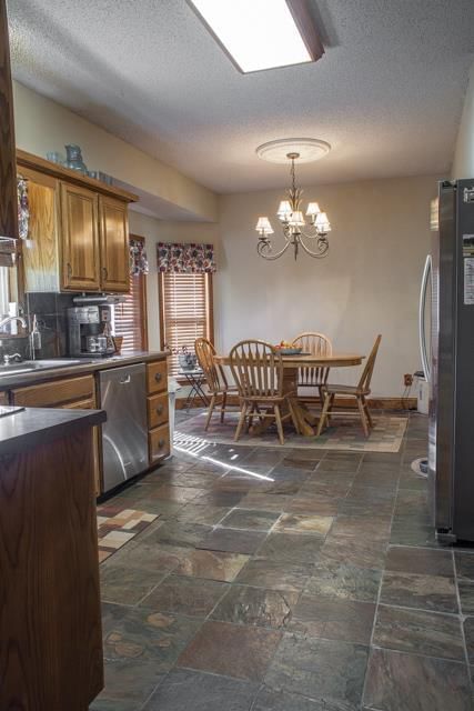 1609 SW JEFFREY Drive — photo 8
