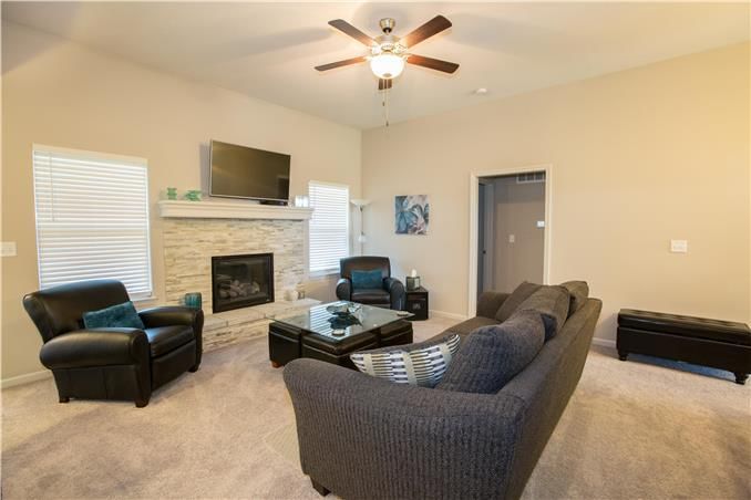 9304 N Belton Avenue — photo 16