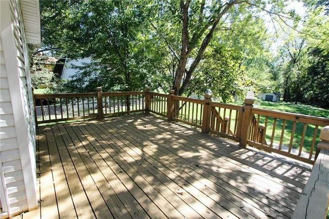 1107 NE 75th Terrace — photo 18