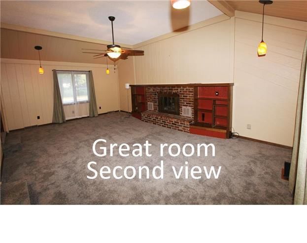 1107 NE 75th Terrace — photo 4
