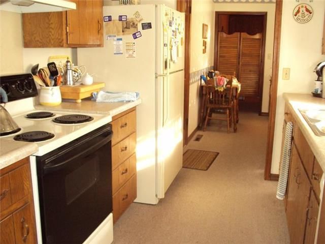923 S Osbun Street — photo 12