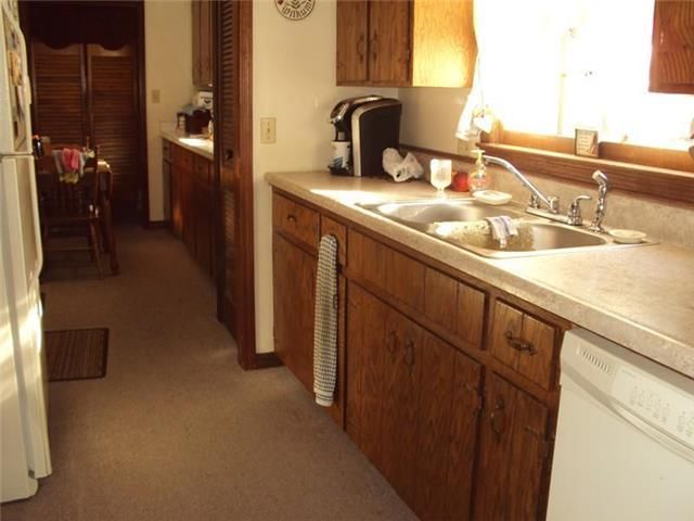 923 S Osbun Street — photo 13