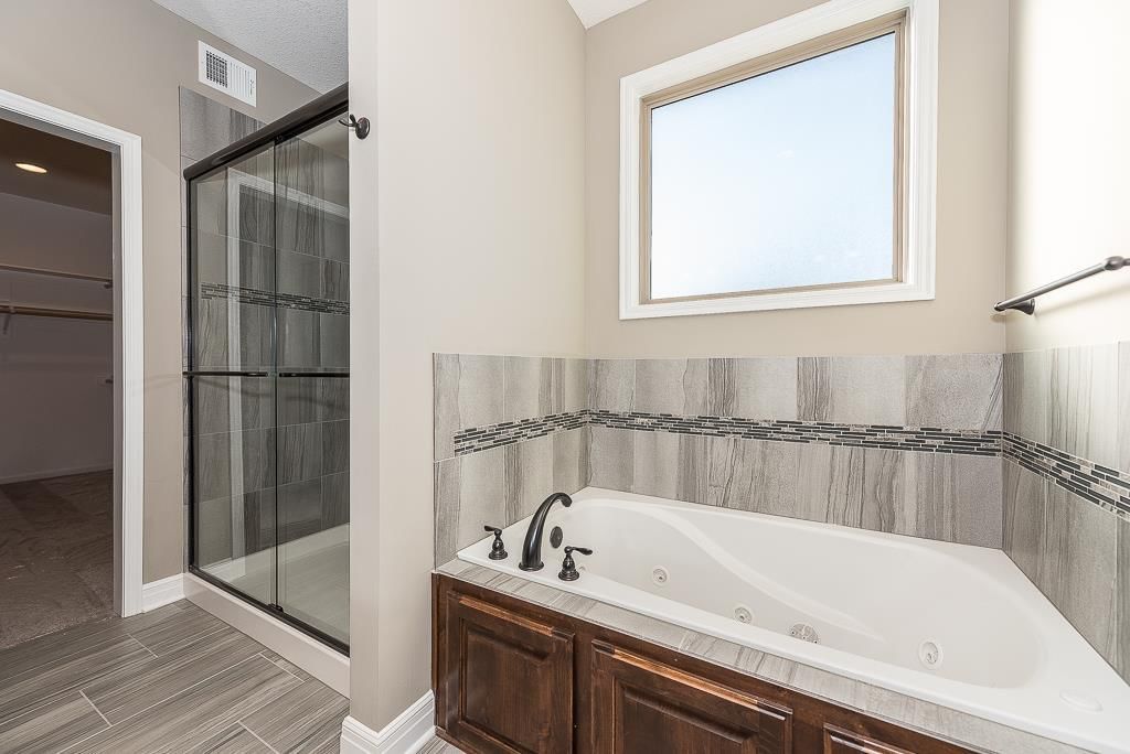15102 Lakeview Drive — photo 12