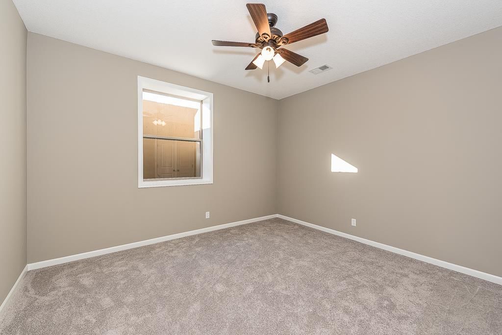 15102 Lakeview Drive — photo 19
