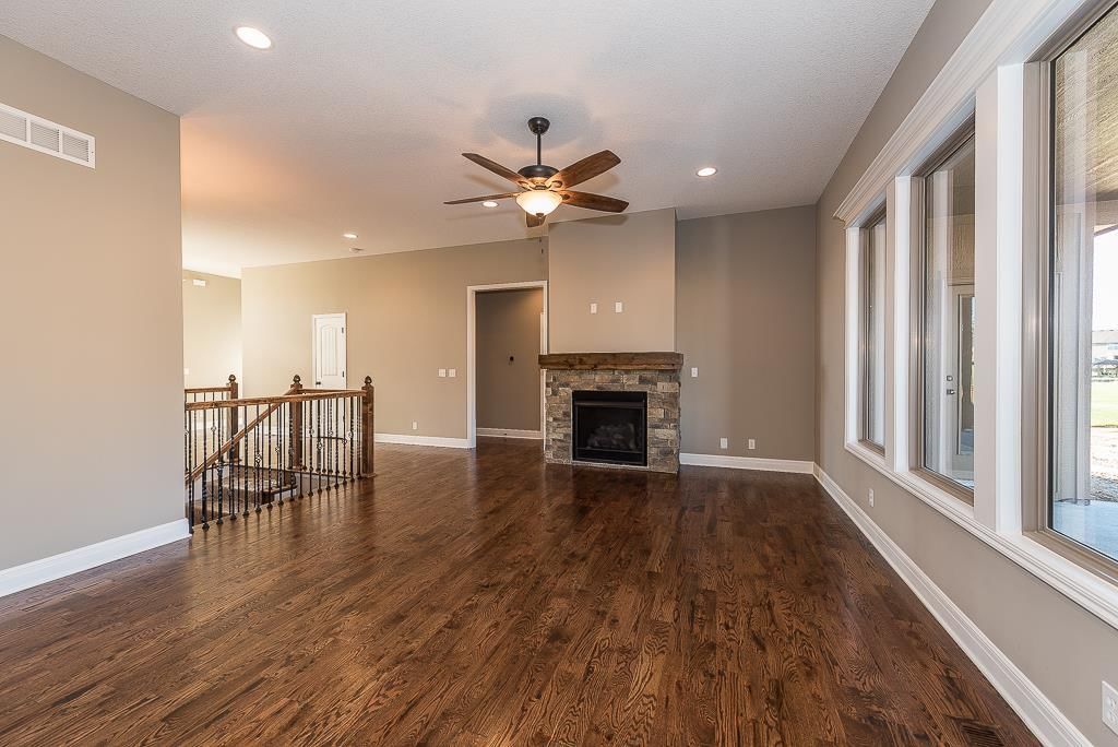 15102 Lakeview Drive — photo 6