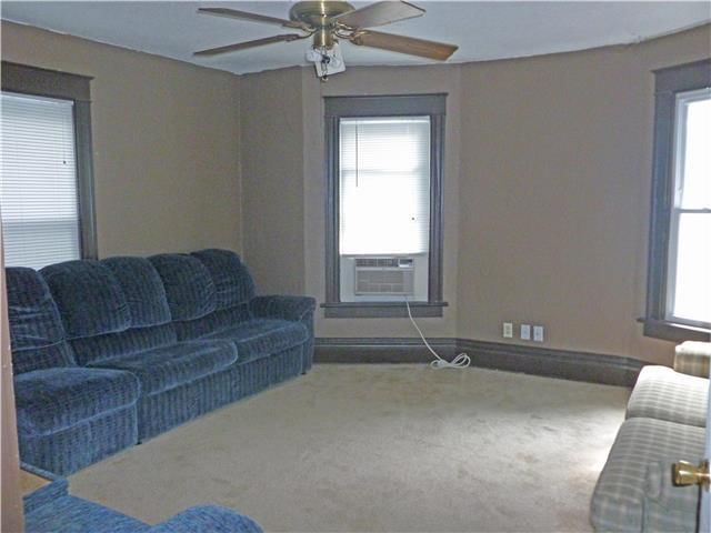 3516 E 10th Street — photo 14