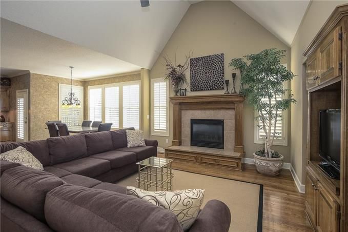 2621 SW Wintervalley Circle — photo 8