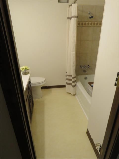 7928 N TROOST Avenue — photo 12