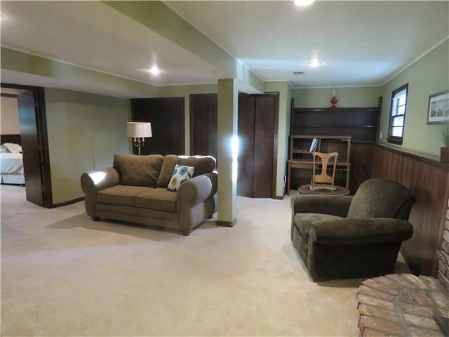 7928 N TROOST Avenue — photo 10