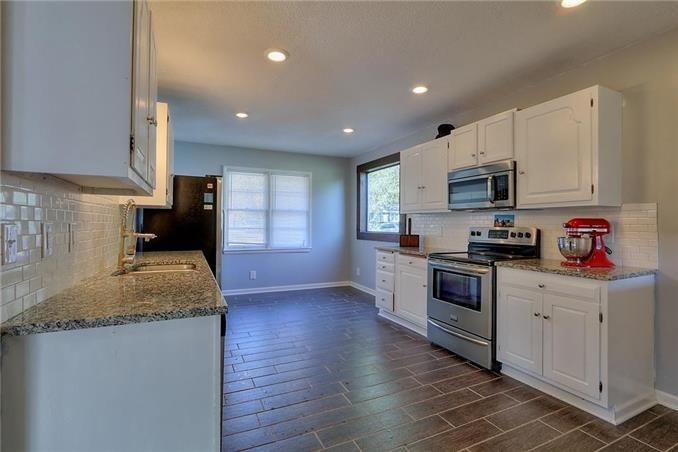 7415 Harris Avenue — photo 18