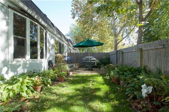 8735 WALMER Street — photo 22