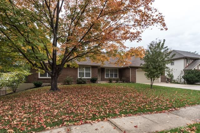 6002 N Cleveland Avenue — photo 2
