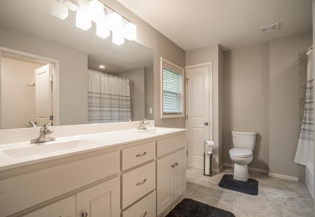 6002 N Cleveland Avenue — photo 16