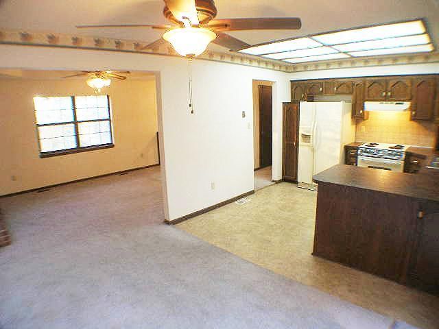 2604 SE 3rd Street — photo 12