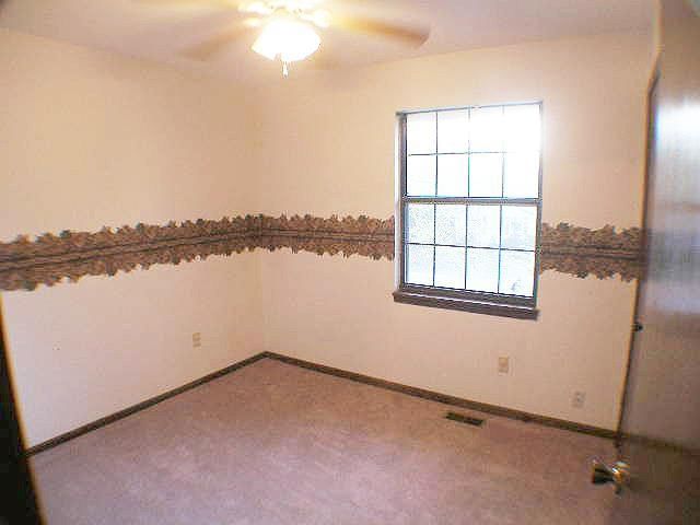2604 SE 3rd Street — photo 13