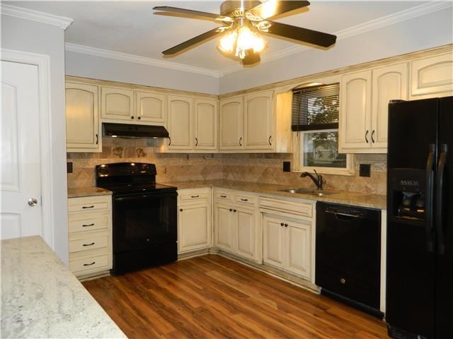 415 W Cambridge Road — photo 4