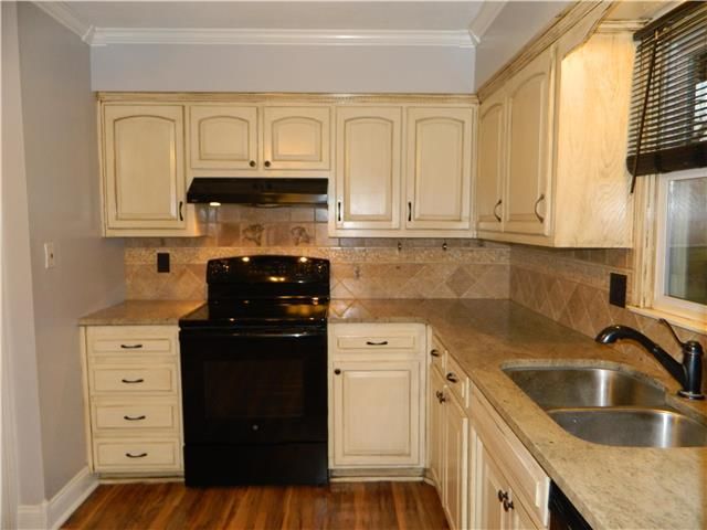 415 W Cambridge Road — photo 5
