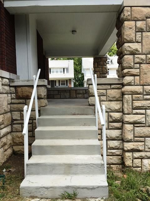 1055 Laurel Avenue — photo 15