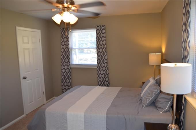 17200 E 6th Ter Ct North Court — photo 11