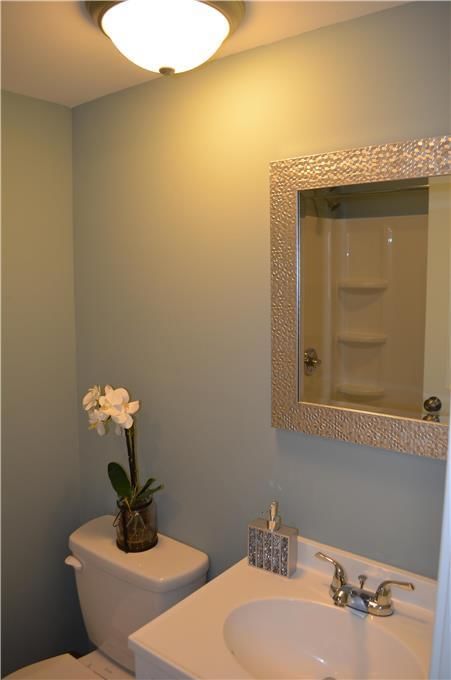 17200 E 6th Ter Ct North Court — photo 16