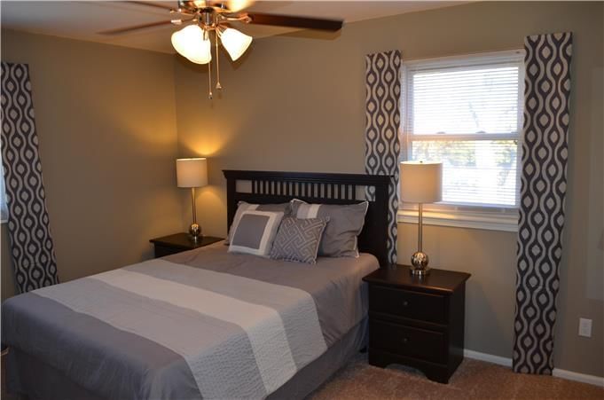 17200 E 6th Ter Ct North Court — photo 10