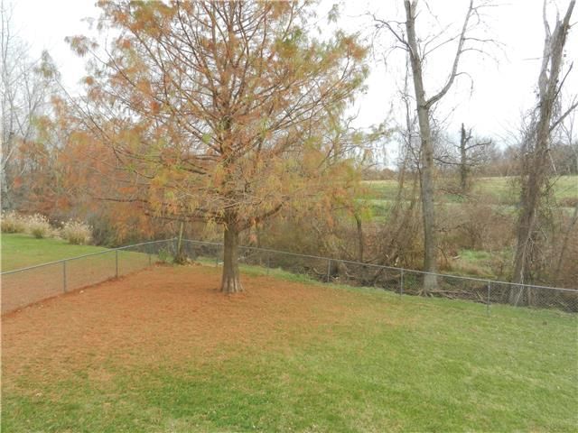 512 Varner Street — photo 4