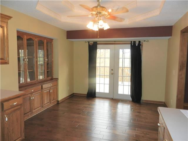 512 Varner Street — photo 8