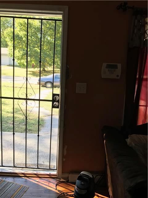 10401 OAKLAND Avenue — photo 7