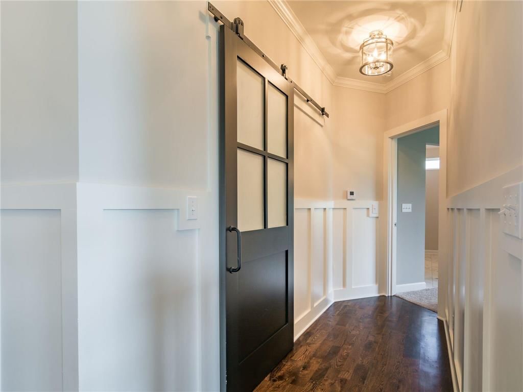 2665 W Elm Street — photo 9