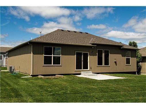 715 Gamma Grass Place — photo 4
