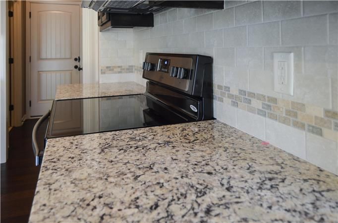 715 Gamma Grass Place — photo 8